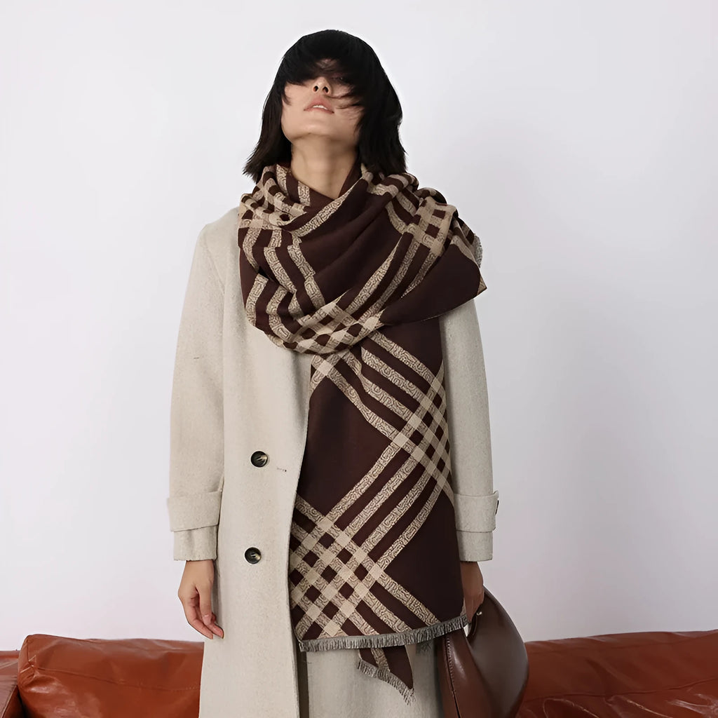 Cashmere-like scarf with tassel detailing in brown colour, showing 185x65cm dimensions